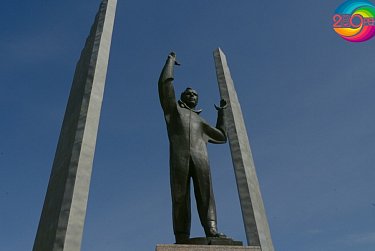 В Оренбурге лучший памятник Гагарину!
